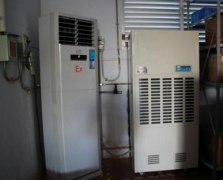 ?；穾旆辣凉駲C-防爆型工業除濕機