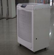 地下室除濕選除濕機(jī)還是空調(diào)？